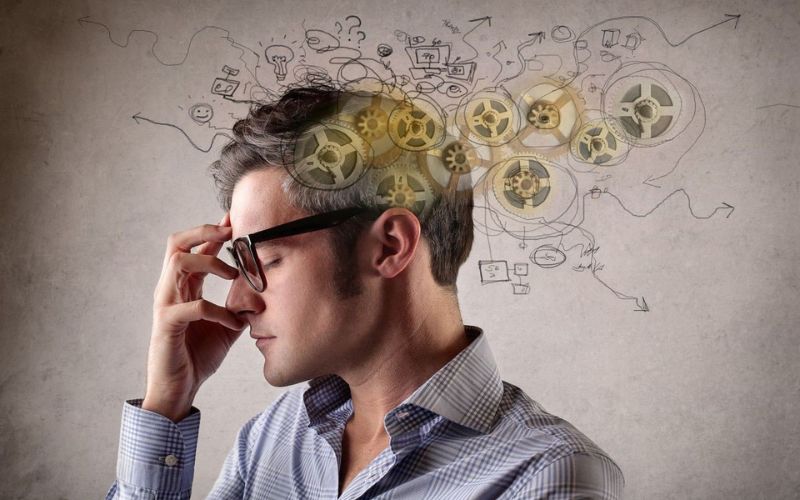 Cách rèn luyện trí nhớ thông qua các ván bài kịch tính