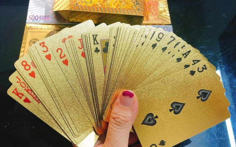 Khám phá những bộ bài đắt nhất thế giới dành cho giới thượng lưu