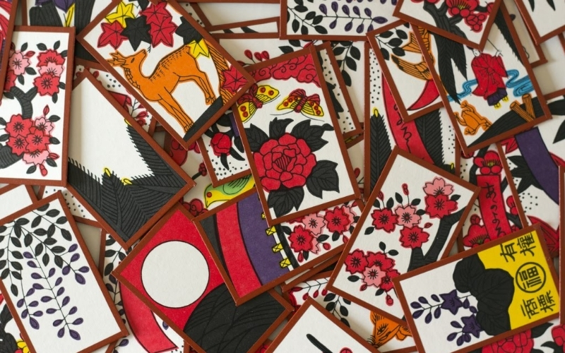 Tìm hiểu về các loại quân bài lá đặc trưng của người Hàn Quốc